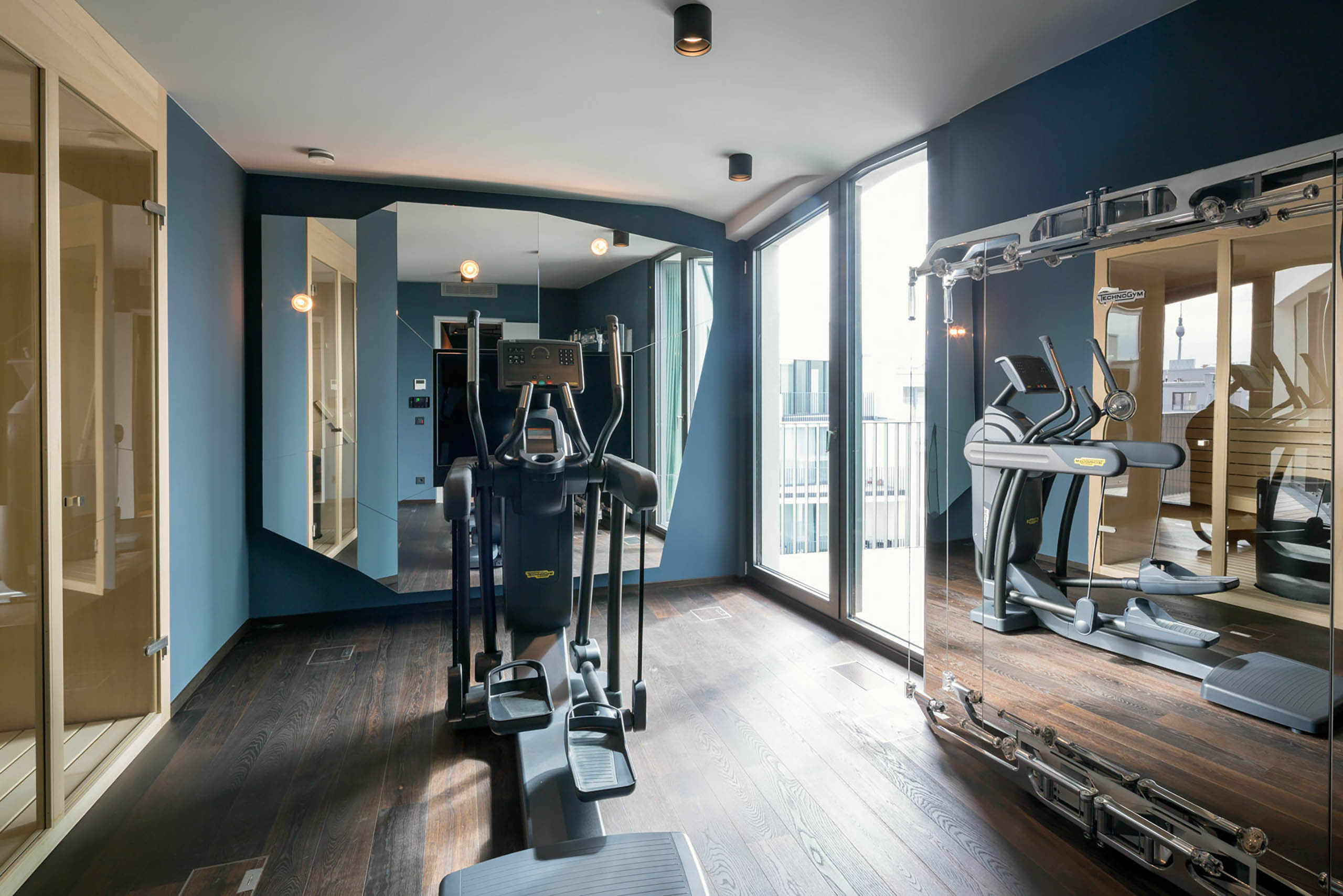 Sapphire Penthouse | SUITE.030